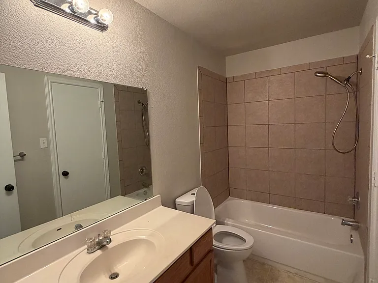 164 Ryan Cir #C — Photo 21