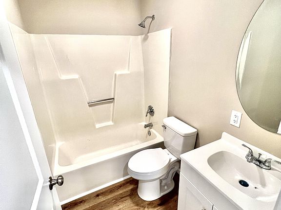 2nd image of 126 Lorentz St #C