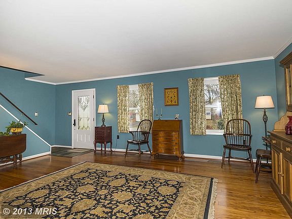 3rd image of 12512 Shetland Ln