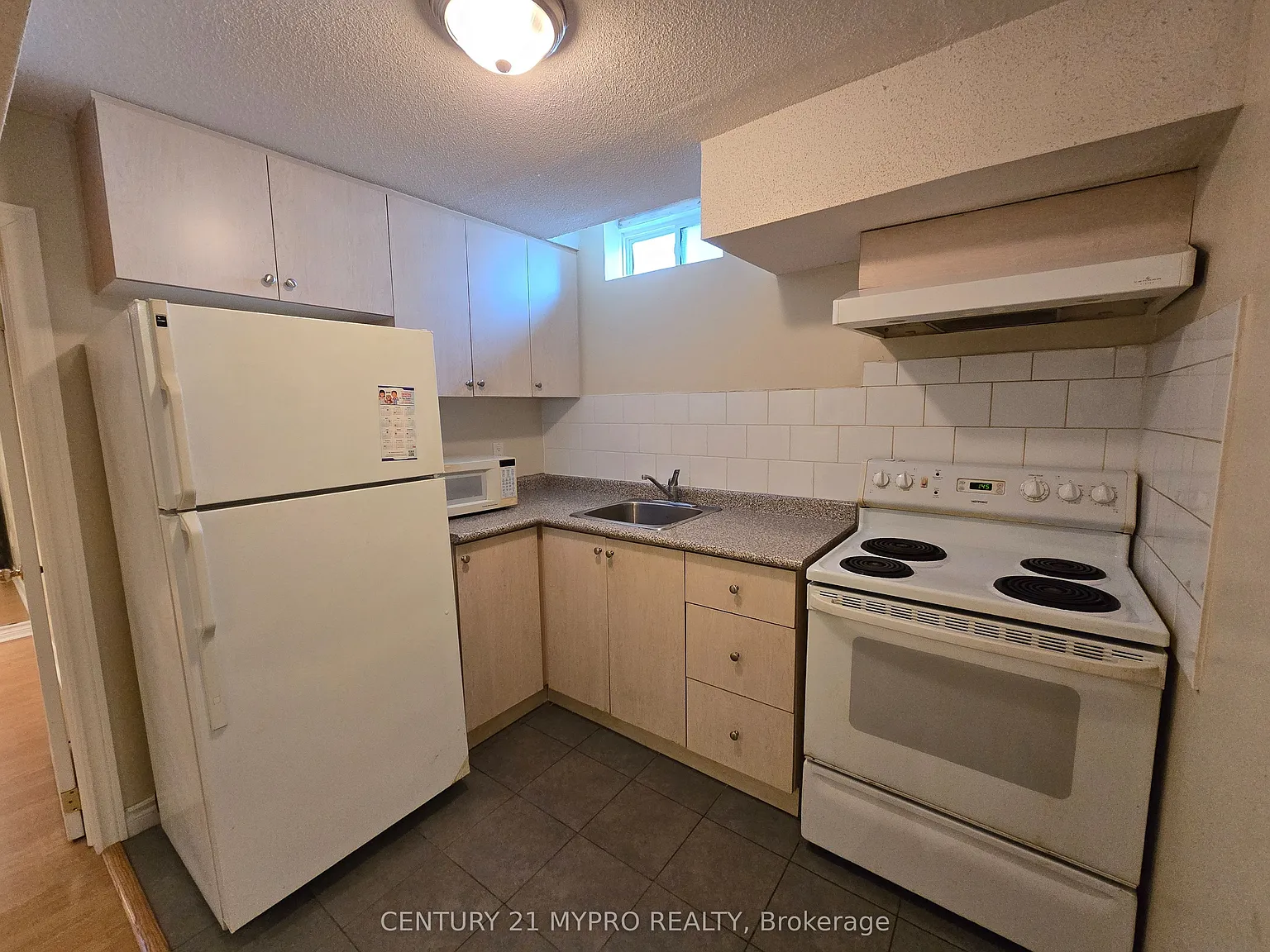 2 bed, $1,350 — Photo 1