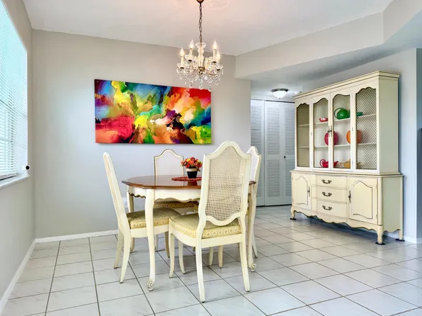 4401 NW 41st Street #104, Lauderdale Lakes, FL 33319