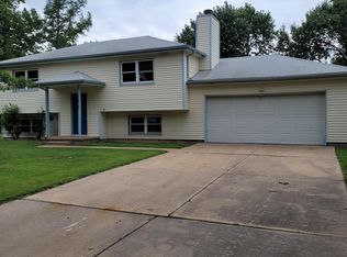 1621 N Main St, Rose Hill, KS 67133