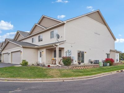 136 Jessica Pl, River Falls, WI, 54022