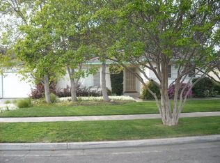 3727 N Effie St, Fresno, CA 93726