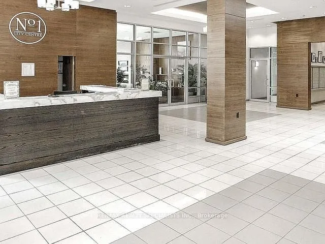 2 bed, $2,450 — Photo 2