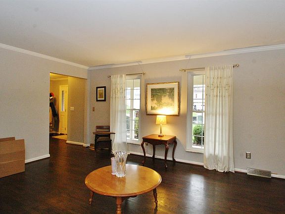 3rd image of 1737 Eastwind Ct