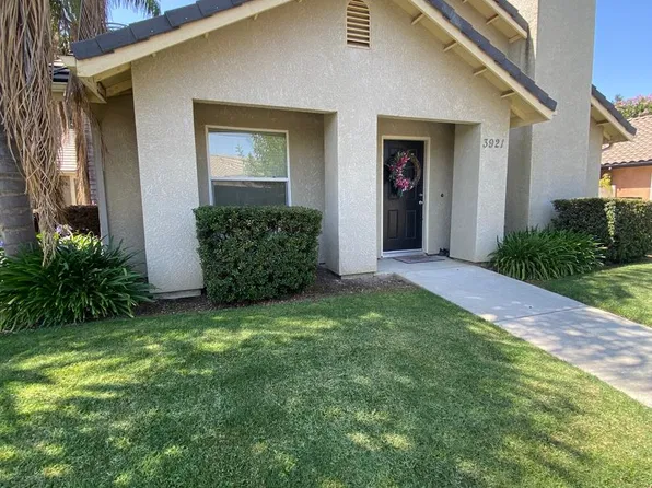 3709, 3915-3923 W Cecil Ave #3921, Visalia, CA 93291