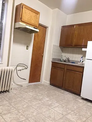 Rented by NYLA Realty | media 16