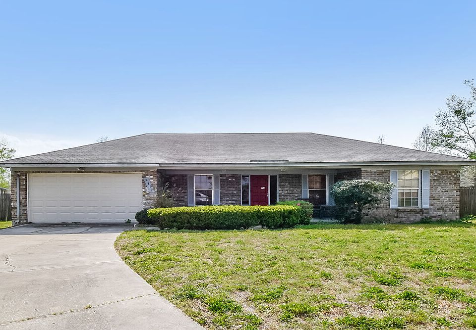 1st image of 2411 Paisley Ct