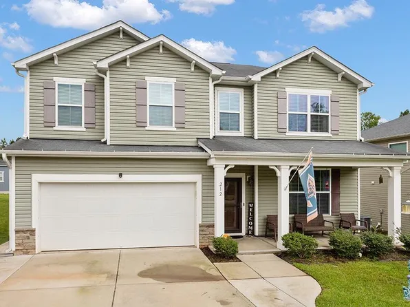 212 Quartermaster Dr, Sanford, NC 27330