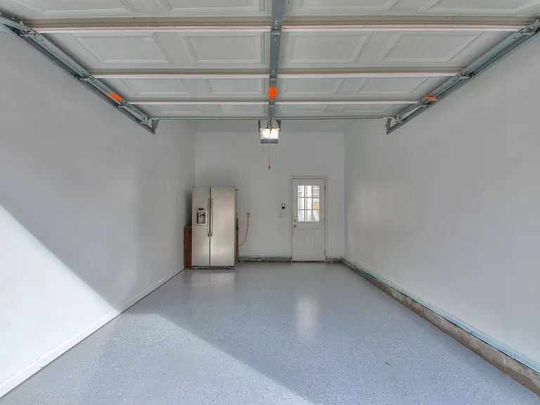 617 Cheltenham Ave — Photo 14