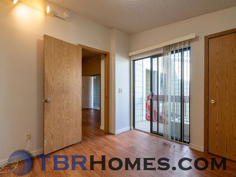 920 S Dawson Way #19 — Photo 6