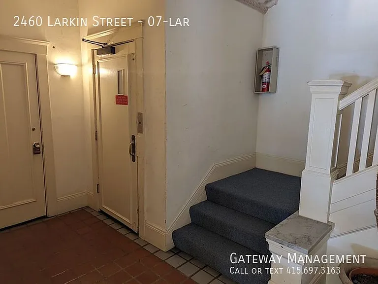 2460 Larkin St #7 — Photo 19