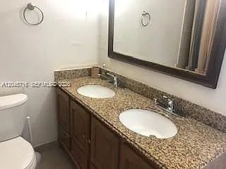 1000 West Ave #1427 — Photo 3