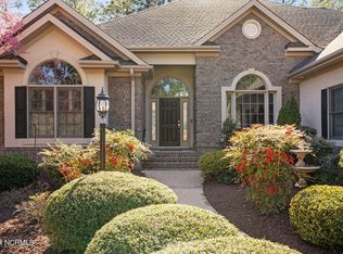 517 Dartmoor Way SW, Ocean Isle Beach, NC 28469