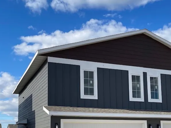 9630 W Tunis Dr, Sioux Falls, SD 57106