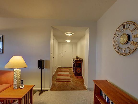 3rd image of 13900 Shaker Blvd APT 714
