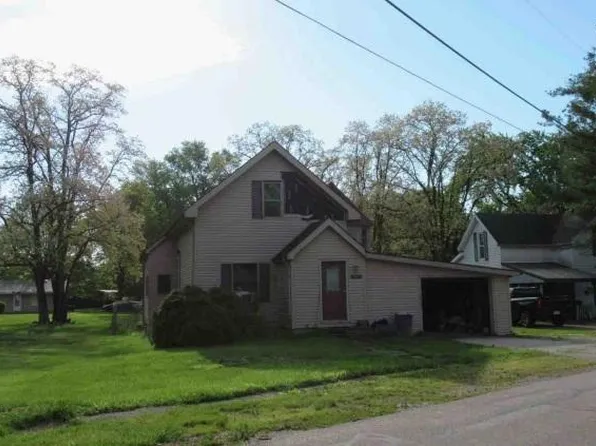 315 Jefferson Rd, Mulberry, IN 46058