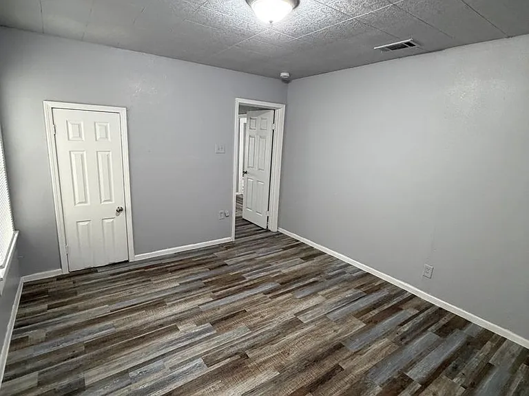 5212 Bonnell Ave — Photo 14
