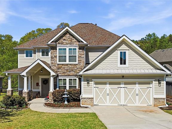 3rd image of 42 White Spruce Ct