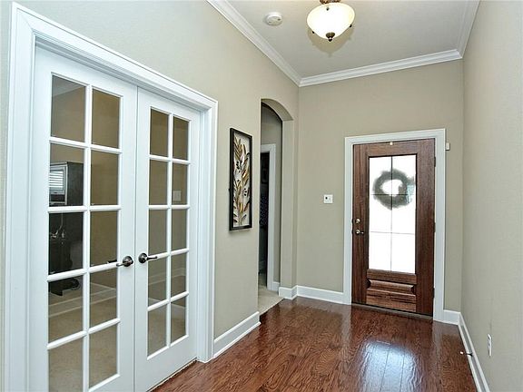 4th image of 104 Azimuth Dr