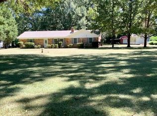 1021 Sis Hobson Road Ext, Hattiesburg, MS 39401