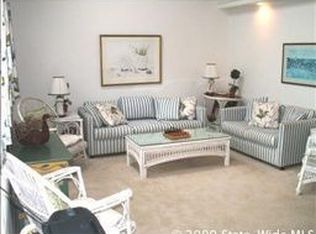 30 Windward Dr, Westerly, RI 02891