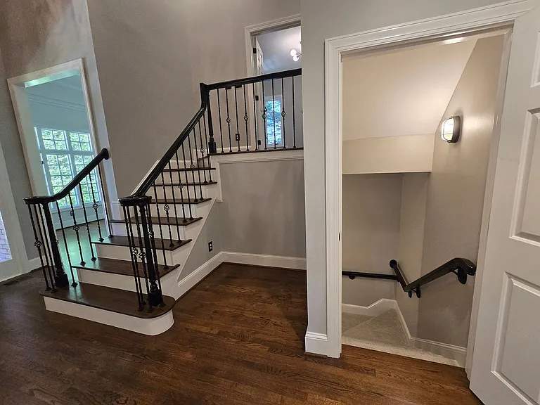 102 Eyemouth Ct — Photo 12