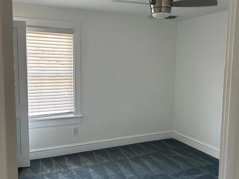 370 Glebe Rd — Photo 7
