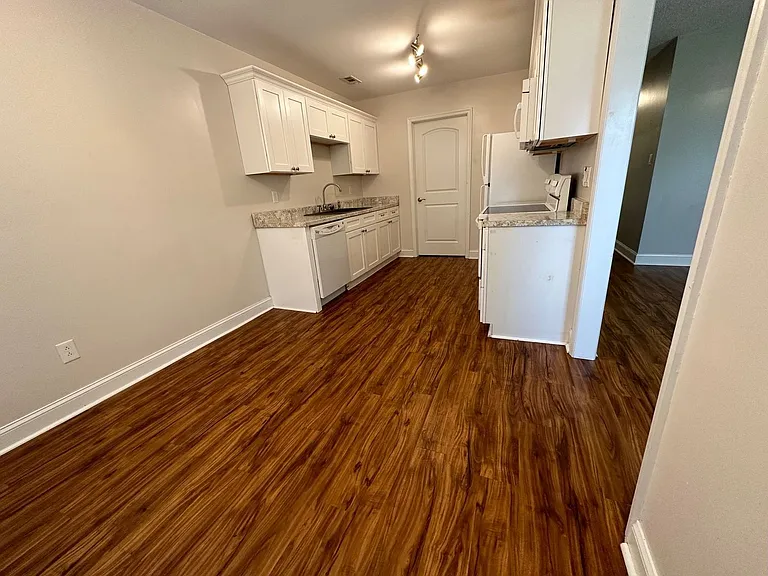 1788 Solar Ln — Photo 5