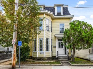 62 W 6th St, Lowell, MA 01850
