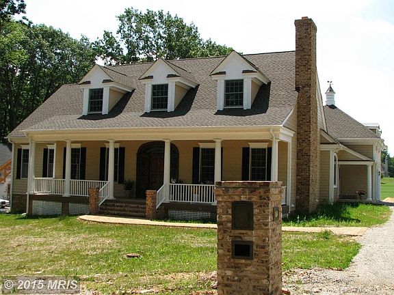Exterior (Front)