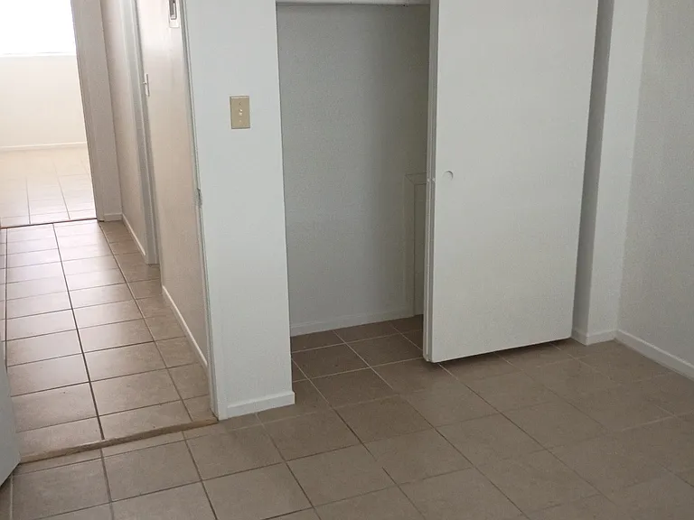 216 Craig Ct #C — Photo 6