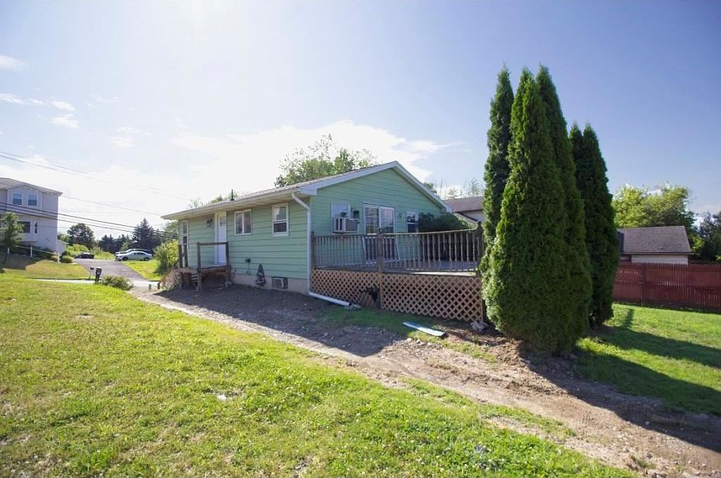 1049 Taft Ave, Endicott, NY 13760 Zillow