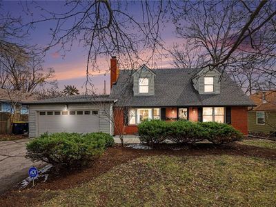 7711 Grand Ave, Kansas City, MO, 64114