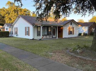 1805 Orchid St, Lake Charles, LA 70601