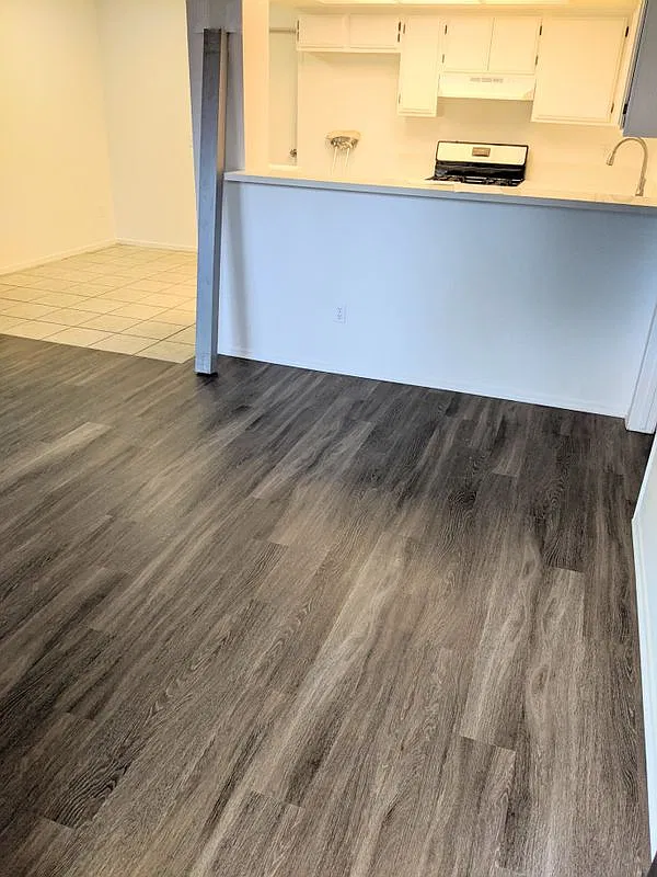 2 bed, 2.0 bath, 950 sqft, $2,800 — Photo 3