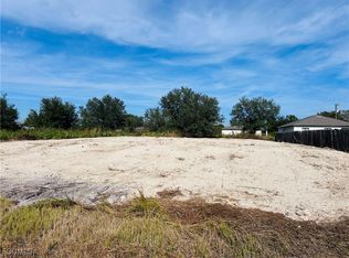 2610 58th St W, Lehigh Acres, FL 33971
