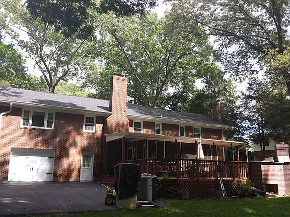 4th image of 3630 Lockshire Dr