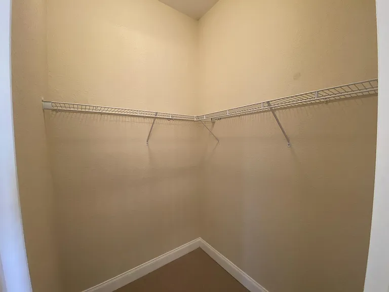 452 Cinnamon Dr — Photo 7