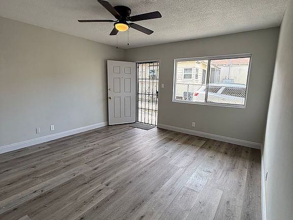 5th image of 1303 W 106th St APT 2