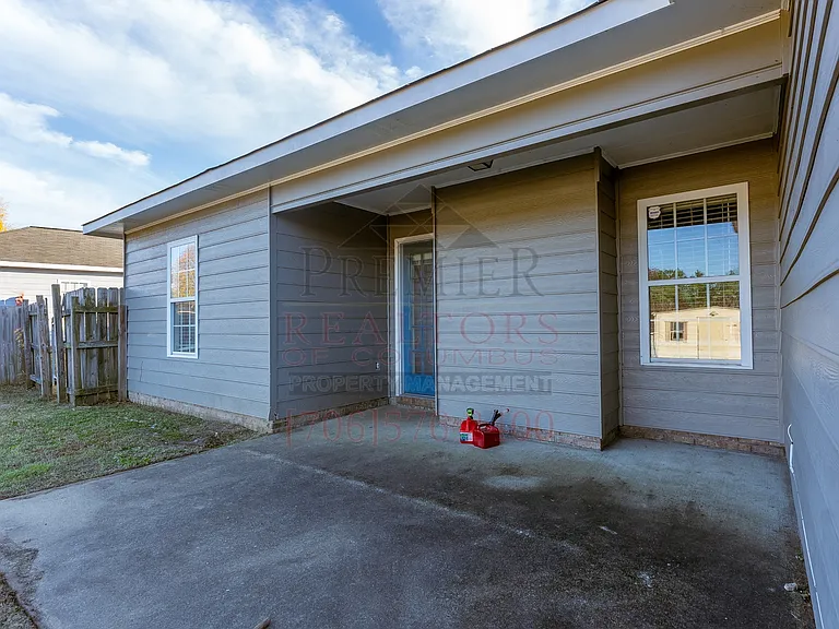 6117 Crossbow Dr — Photo 4