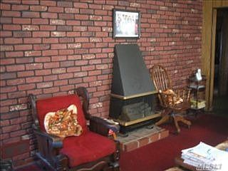 2nd image of 117 Village Ave