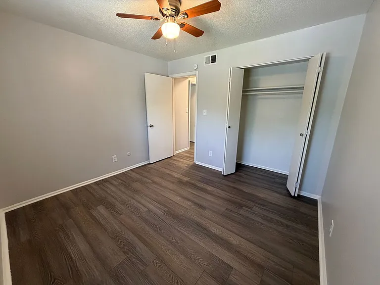 6504 Ravena Rd — Photo 31