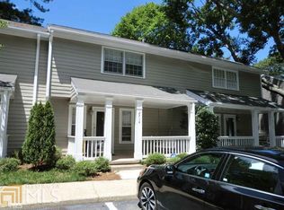 2714 Farmstead Rd SE, Smyrna, GA 30080