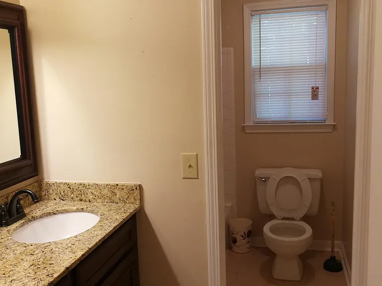 113 Clee Hill Ct — Photo 6
