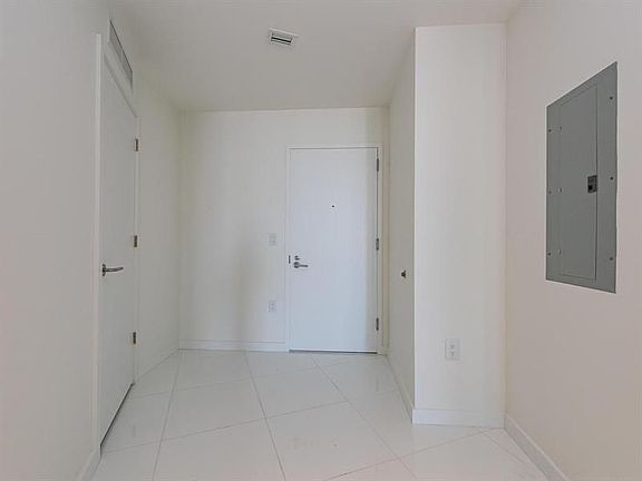 2nd image of 851 NE 1st Ave #2500