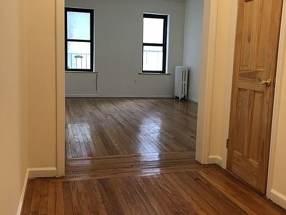 3rd image of 35 Orange St #2EN