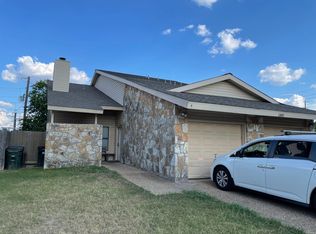 1302 Conway Dr, San Marcos, TX 78666