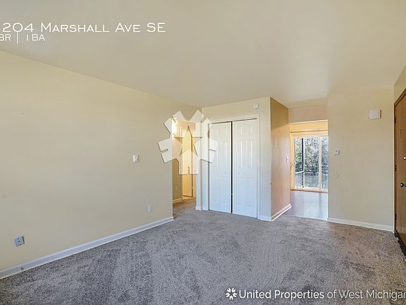 5th image of 3204 Marshall Ave SE